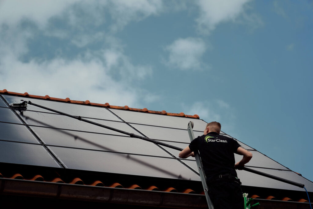 Zonnepanelen reiniging